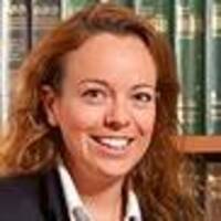Ein Portraitbild von Rechtsanwältin Anita Fischer Bocholt