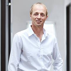 Portrait Dr. Eric Heitzer