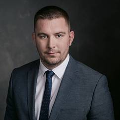 Portrait Dipl. Jur. Edi Suljic