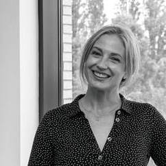 Portrait Caroline Findlay