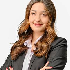 Portrait Giulia Dobrita