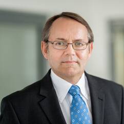 Portrait Dr. jur. Ulrich Jellentrup
