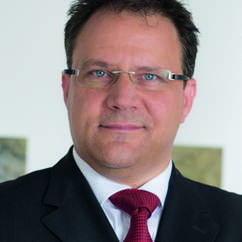 Portrait Dr. Jens Eckhardt